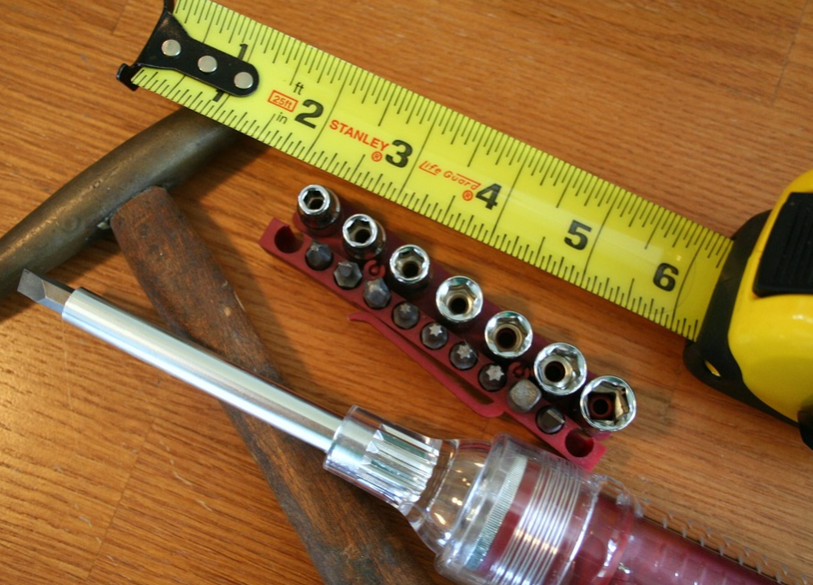 house repair tools